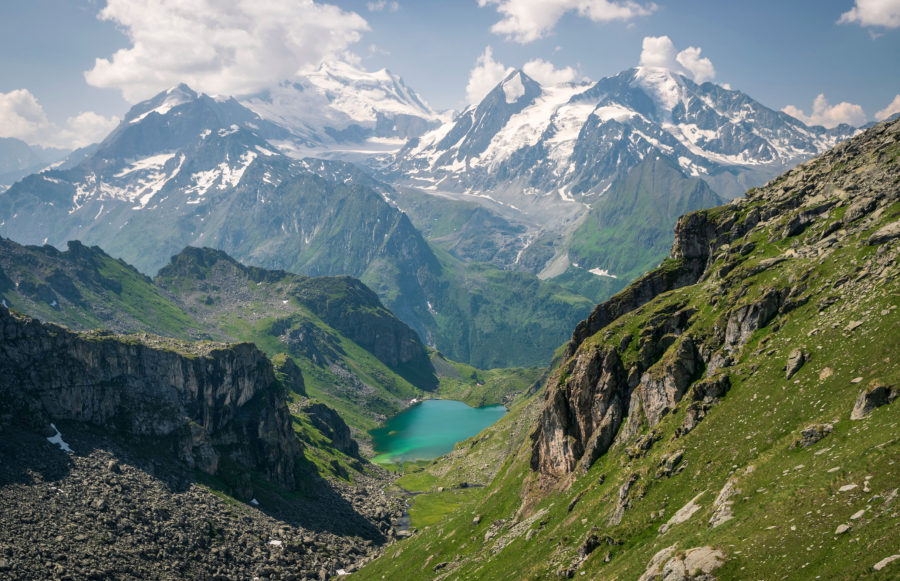 The 13 Very Best Hikes In Switzerland (MAP Included) - CHARLIES WANDERINGS