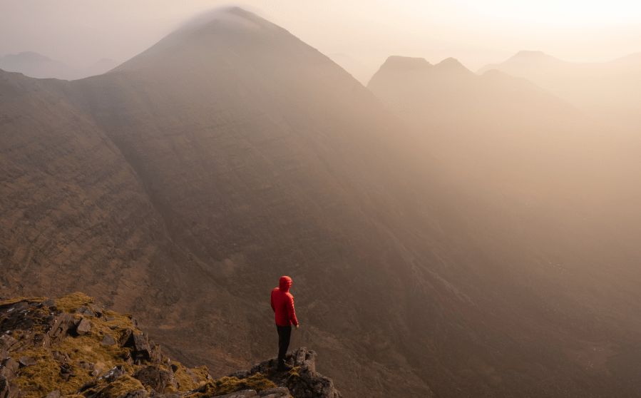 North-West Highlands - Scottish mountain issue - Beinn Alligin_Adam Raja