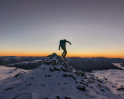 winter mountain skills - Sgùrr a' Mhaoraich above Loch Quoich