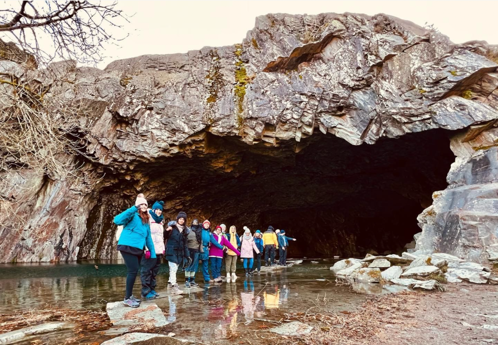 Making friends on a group hike with the Wanderlust Women. Credit to The Wanderlust Women