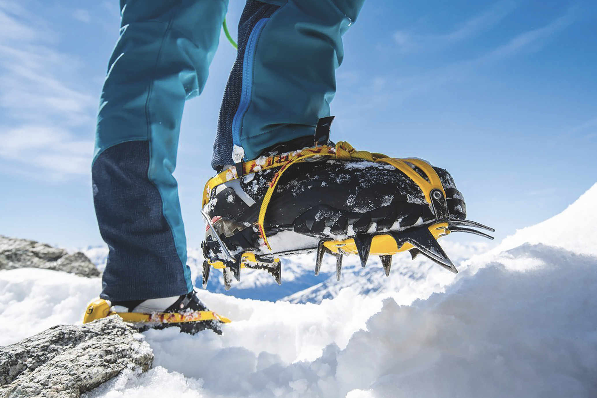 Top 5 crampons d'alpinisme 2024 - Blog Snowleader
